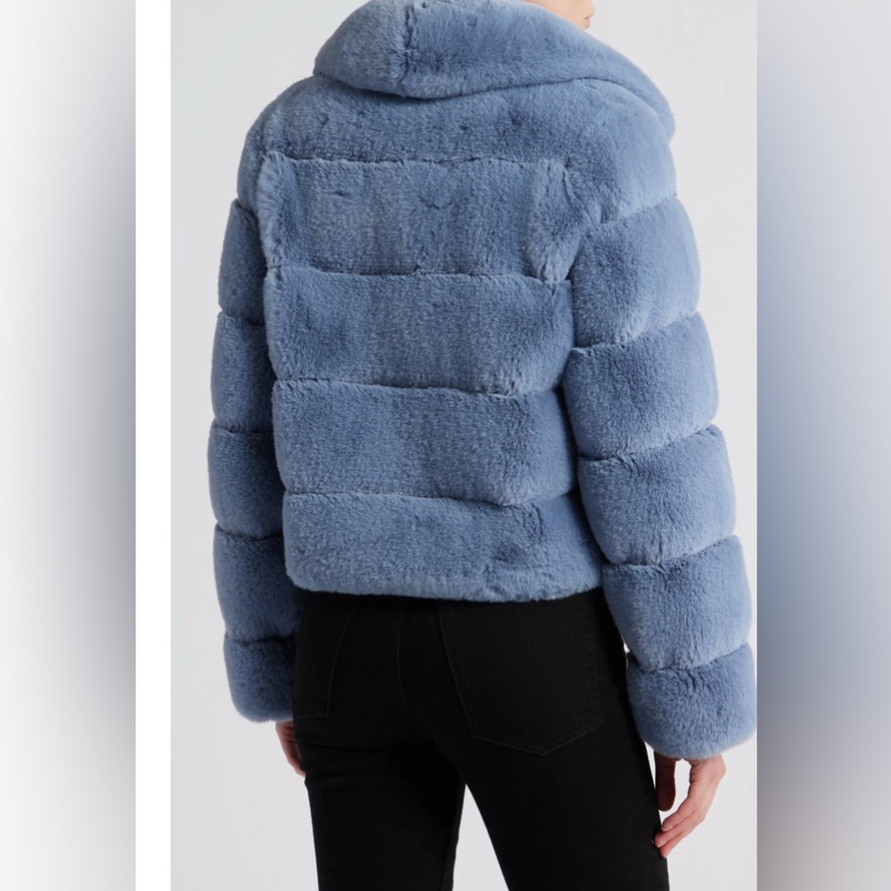 BCBGMaxAzria Vegan Teddy Luxury Scandi Girl Coat Jacket Misty Blue size M - Picture 3 of 8